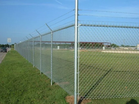 Esgrima de buraco de diamante Galvanizado Cerca de malha de elo de corrente revestida de PVC